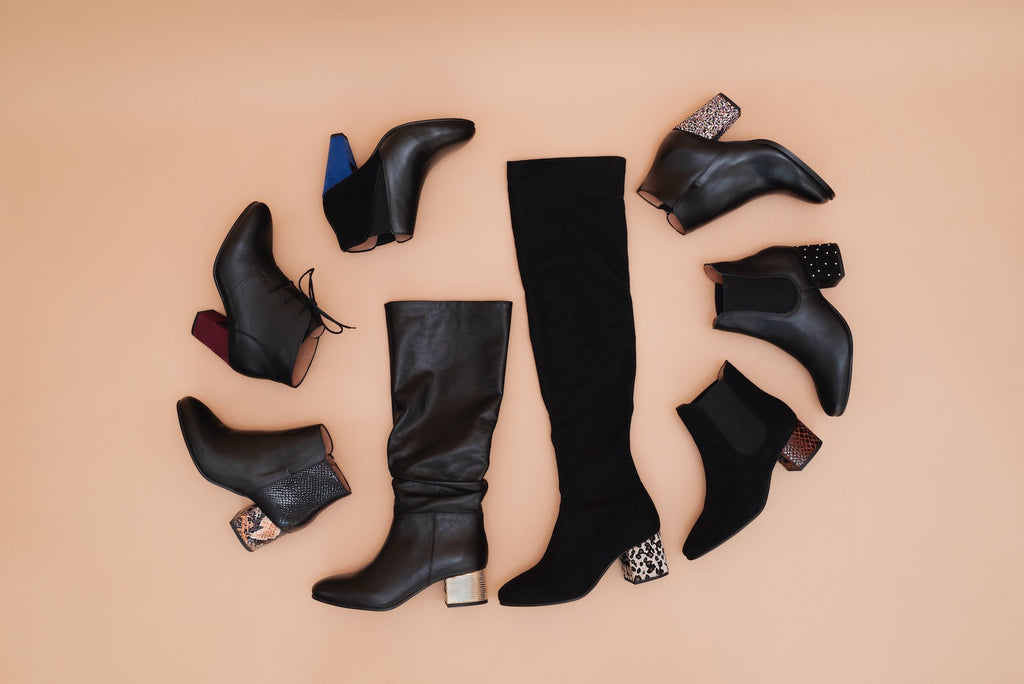 Ensemble de bottes, bottines et cuissardes, noires, à talons interchangeables 