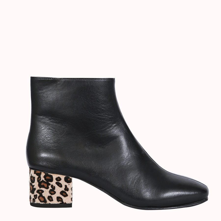 Black boots with leopard heel deals